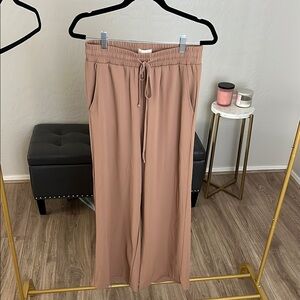 Women's Blush Wide-Leg Pants
